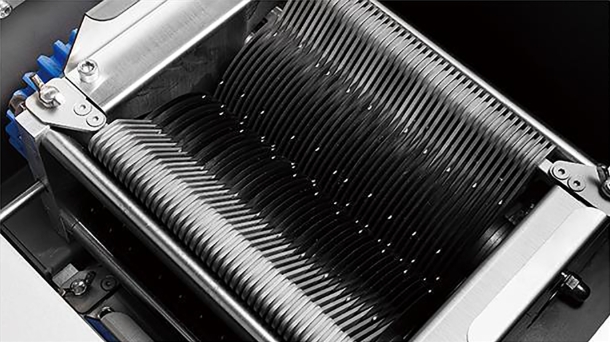 РЕЗКА ДЛЯ МЯСА ИЗ НЕРЖАВЕЮЩЕЙ СТАЛИ С ДВОЙНЫМИ ЛЕЗВИЯМИ